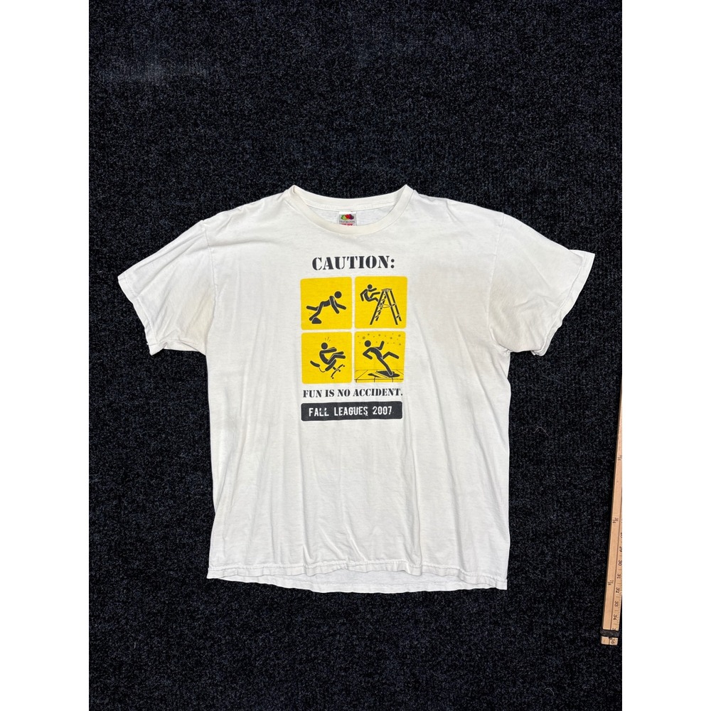 Vintage 2007 Cincinnati Sports Leagues Graphic TShirt XL Fruit of the Loom White